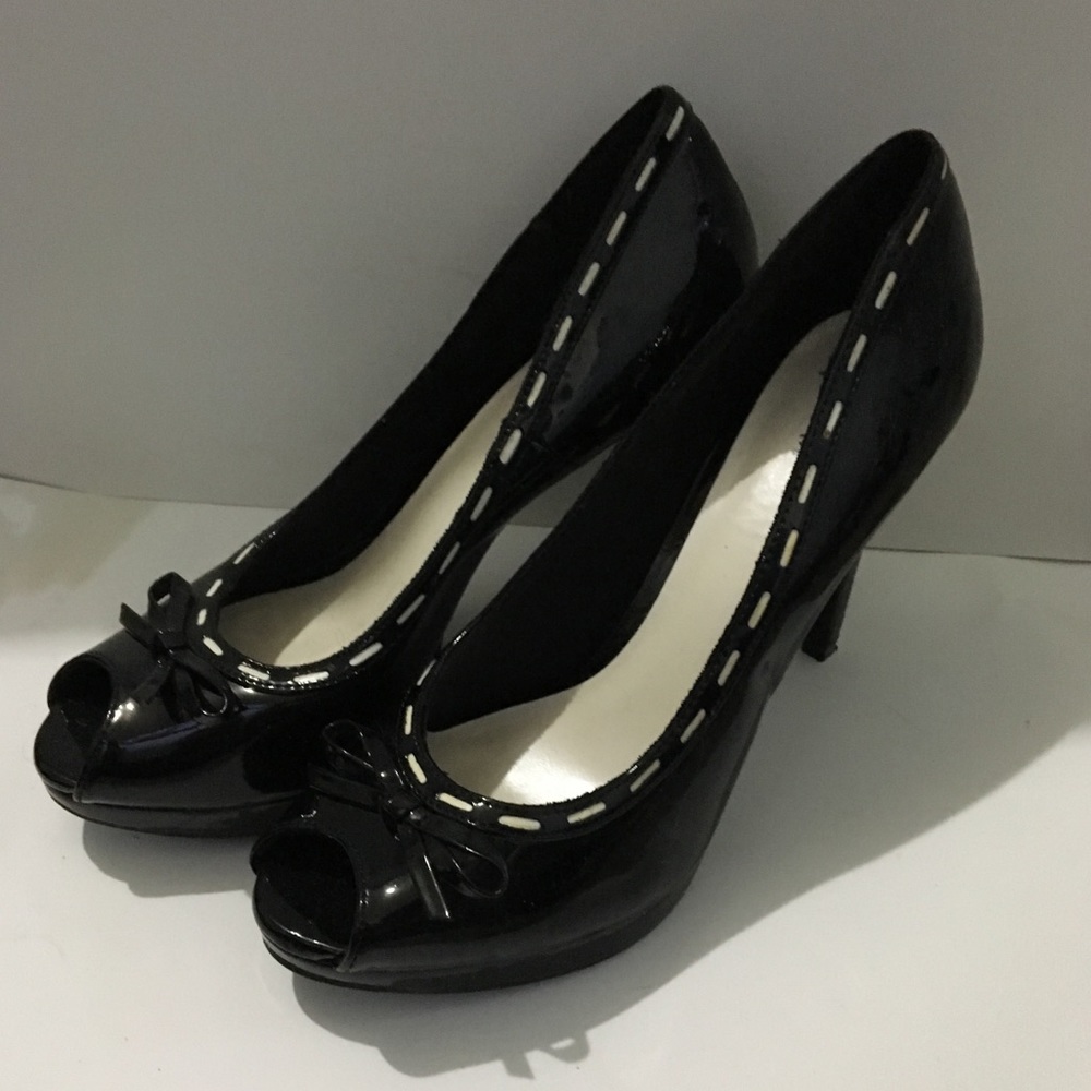 Peep-toe Heels